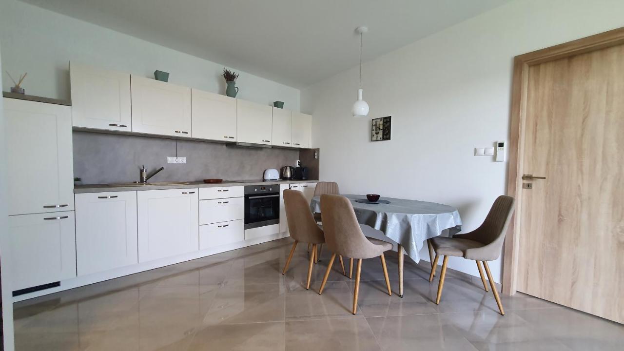 Kekvitorla Apartman Keszthely Buitenkant foto