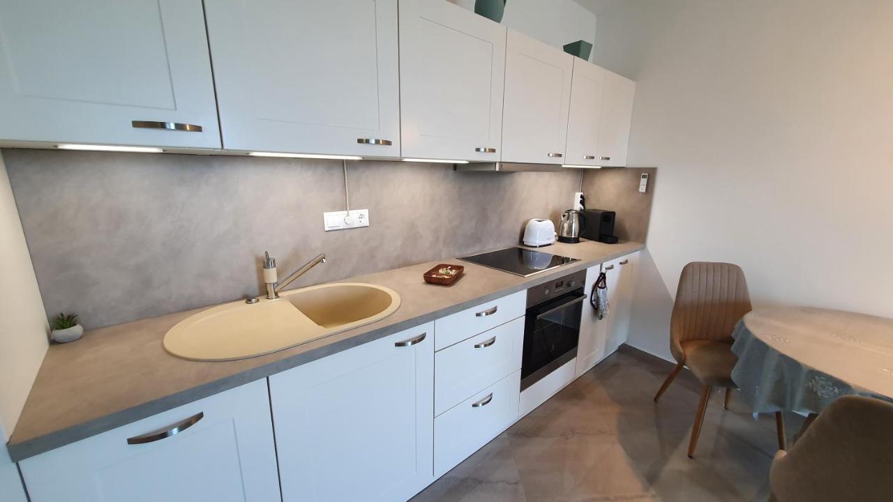 Kekvitorla Apartman Keszthely Buitenkant foto